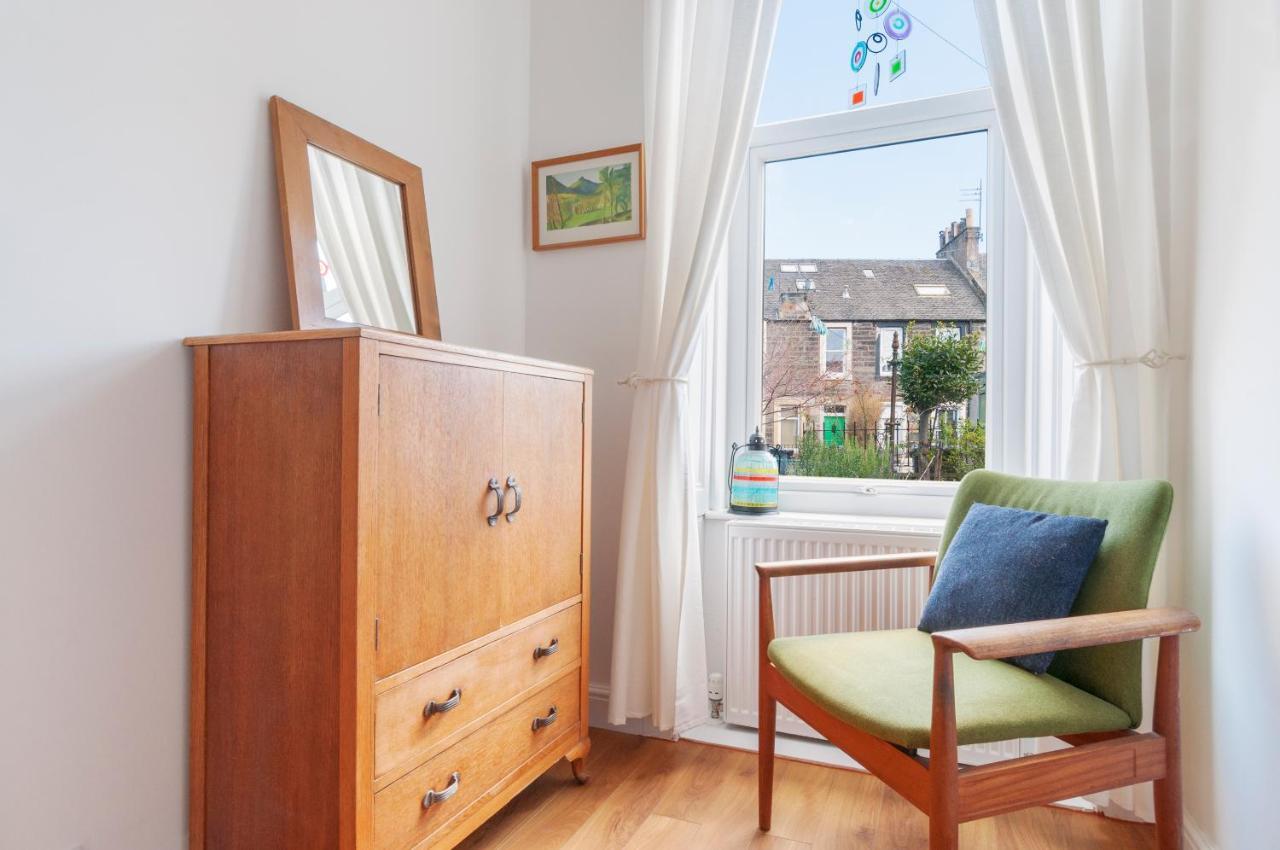 Cozy With Character Vibrant Cottage Style Flat At Leith Links Park Edinburgh Bagian luar foto
